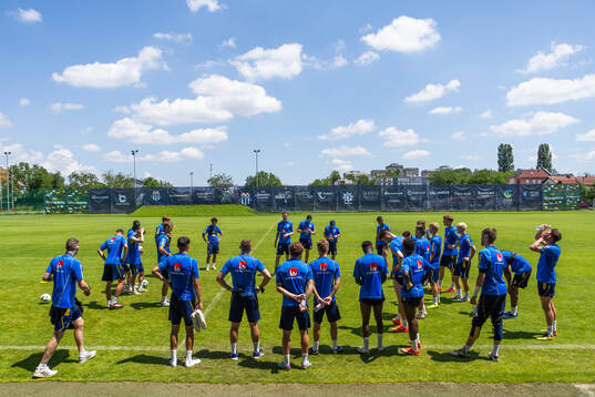 Bläddra bland fler bilder av Football, Sweden, Under-21, Training