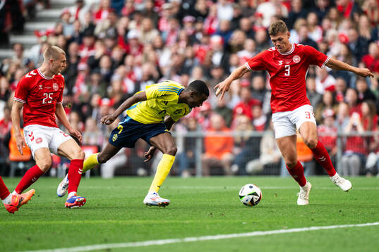 Rasmus Kristensen and Jannik Vestergaard of Denmark against