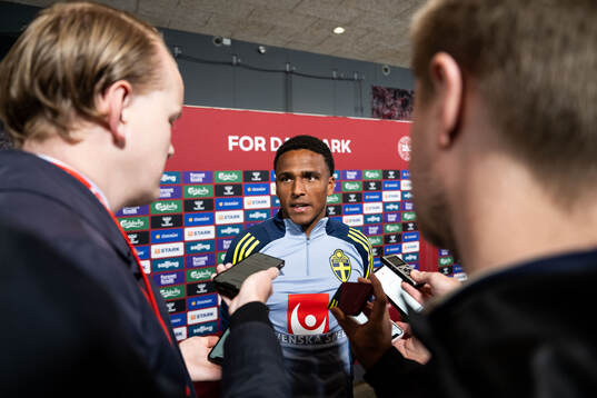 Niclas Eliasson of Sweden in mixed zone