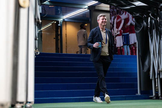 Head coach Jon Dahl Tomasson of Sweden