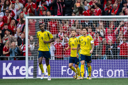 Alexander Isak, Anton Salétros and Victor Nilsson