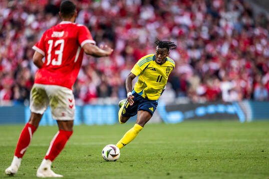 Anthony Elanga of Sweden