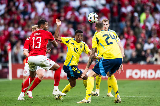 Mathias Jørgensen of Denmark and Niclas Eliasson of Sweden