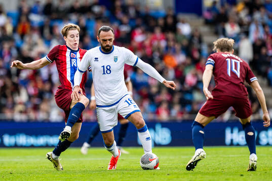 Kristian Thorstvedt of Norway and Vedat Muriqi of Kosovo