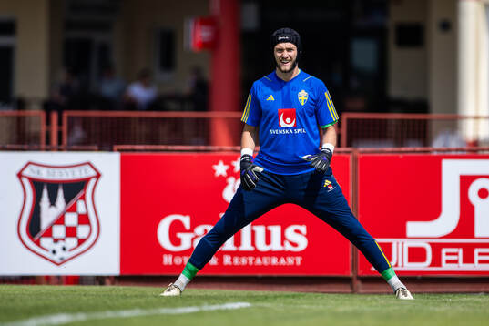 Goalkeeper Noel Törnqvist of Sweden