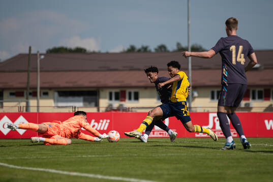 Ben Chrisene of England and Momodou Sonko of Sweden
