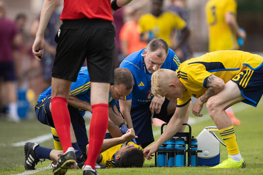 Aimar Sher of Sweden in pain