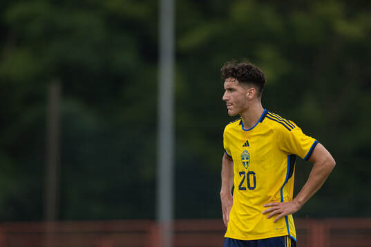 Deniz Gül of Sweden