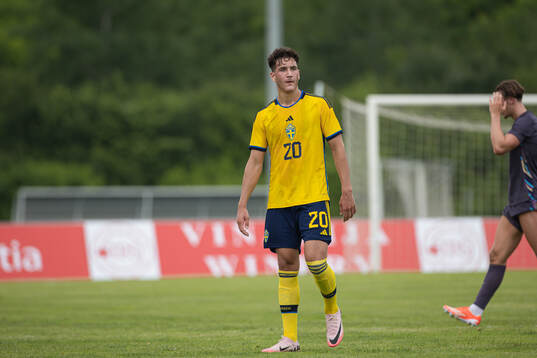Deniz Gül of Sweden