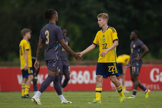 Archie Brown of England and Hugo Bolin of Sweden
