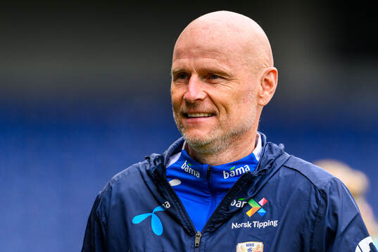 Head coach Ståle Solbakken of the Norwegian national