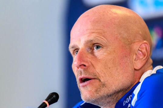 Head coach Ståle Solbakken of the Norwegian national