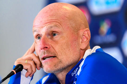 Head coach Ståle Solbakken of the Norwegian national
