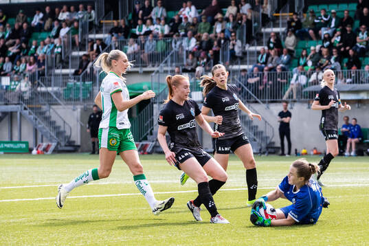 Hammarbys Ellen Wangerheim mot Växjö DFFs Tilde