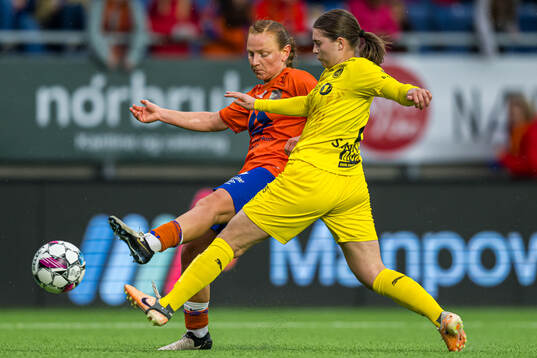 Laura Gashi of AaFK Fortuna scores the 2-0 goal