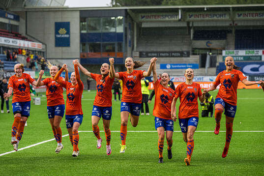 Amalie Røys, Madelen Eid, Helle Olsen Rindal, Maria Herdel