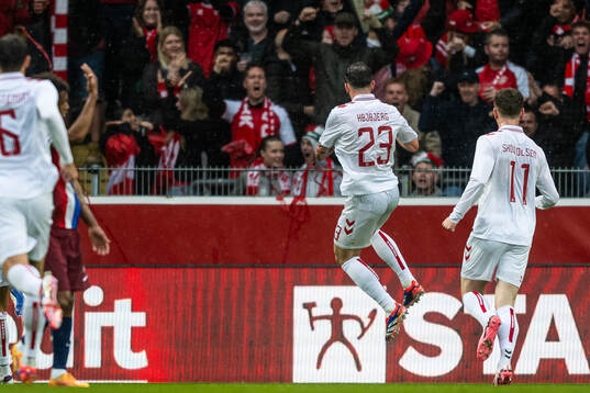 Pierre-Emilie Højbjerg of Denmark celebrates