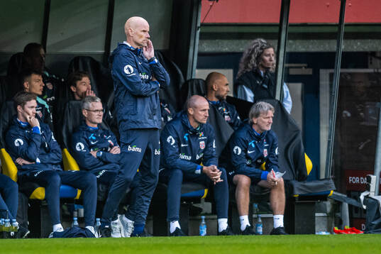 Head coach Ståle Solbakken of Norway
