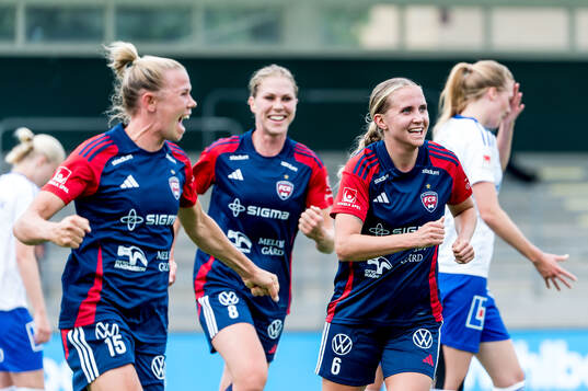 FC Rosengårds Jessica Wik, Rebecca Knaak och Ria Noora