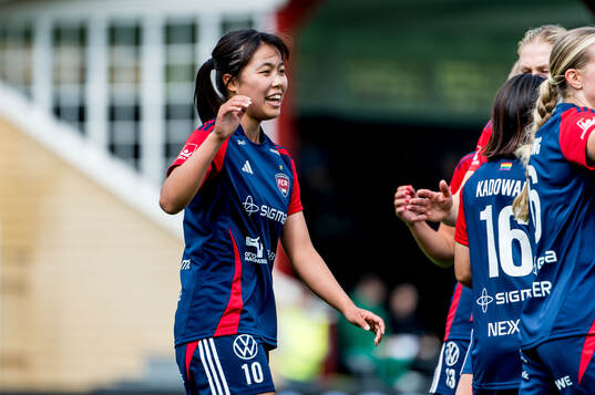 FC Rosengårds Momoko Tanikawa jublar