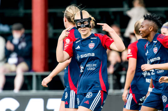 FC Rosengårds Sofie Bruun Bredgaard jublar