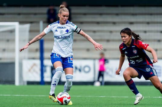 IFK Norrköpings My Cato och FC Rosengårds Momoko Tanikawa