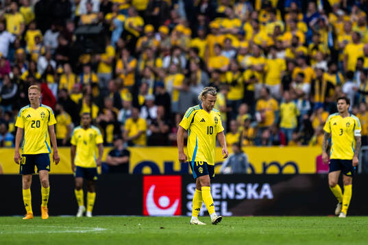 Emil Forsberg of Sweden looks dejected