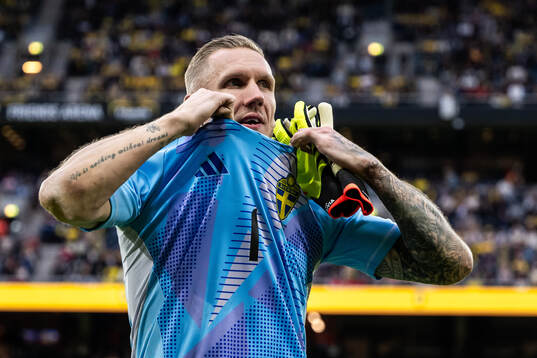 goalkeeper Robin Olsen of Sweden looks dejected