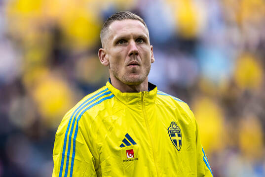 goalkeeper Robin Olsen