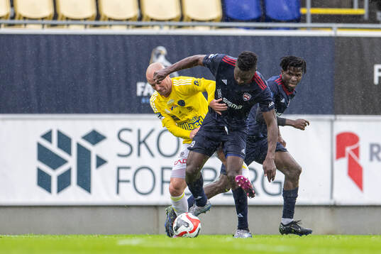 Falkenbergs Christoffer Carlsson och Rosengårds Alexis