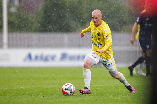 Falkenbergs Christoffer Carlsson