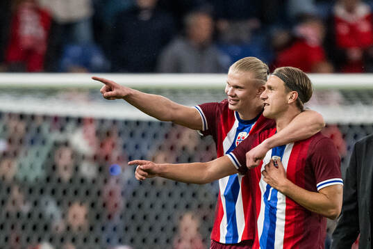 Bläddra bland fler bilder av Football, International Friendly, Denmark - Norway