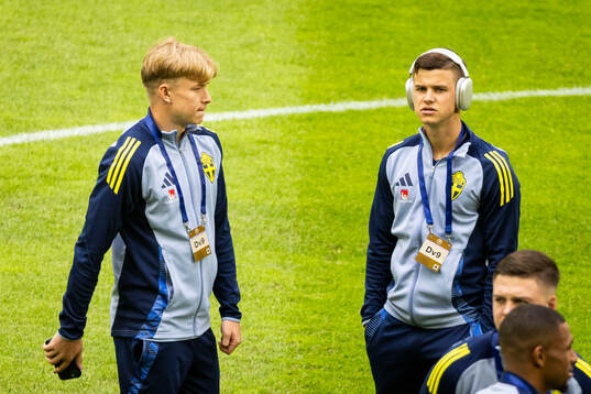 Daniel Svensson and Samuel Dahl of Sweden