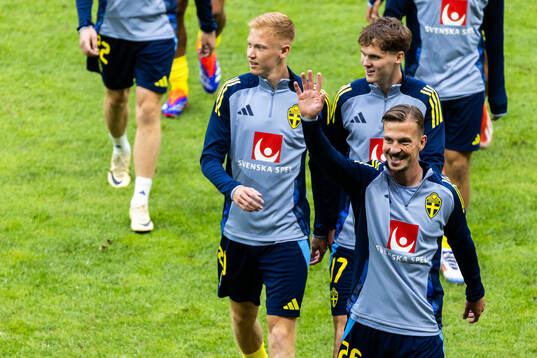Simon Olsson of Sweden