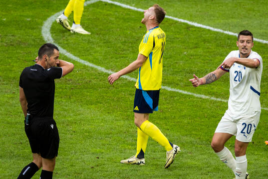 Dejan Kulusevski of Sweden dejected