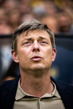 Head coach Jon Dahl Tomasson