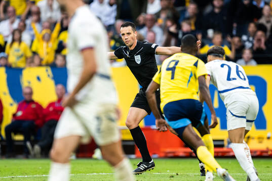 Referee Jaspar Vergoote