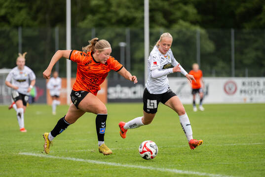 Kristianstads Gudny Árnadóttir och Häckens Lisa Löwing