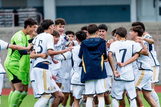 Real Madrids spelare jublar