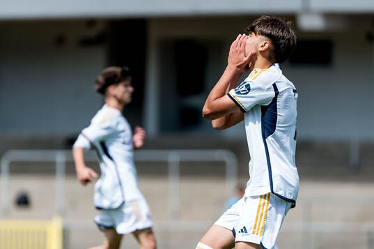 Real Madrids Guillermo Lopez Zueco deppar