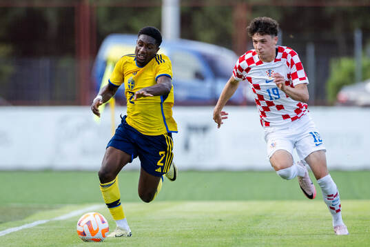 Joe Mendes of Sweden