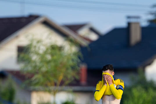 Noah Eile of Sweden looks dejected