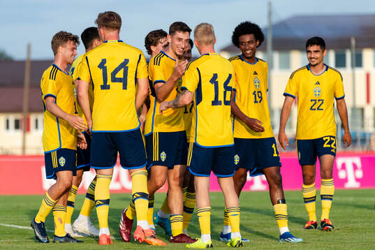 Jonas Rouhi of Sweden celebrates