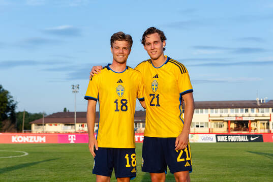 Wilmer Odefalk  and Hampus Skoglund of Sweden