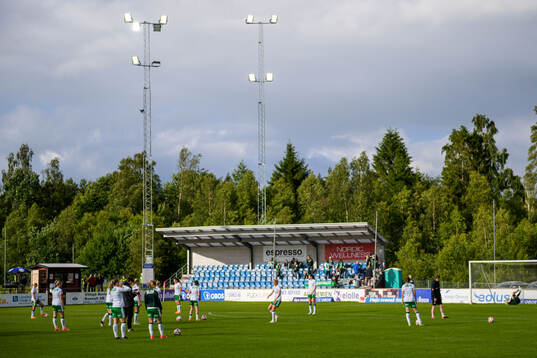 Hammarbys spelare värmer upp