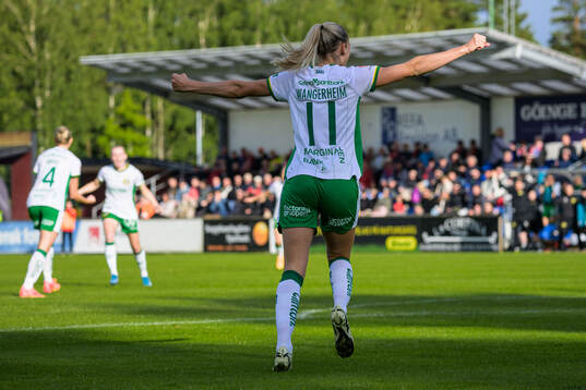Hammarbys Ellen Wangerheim jublar