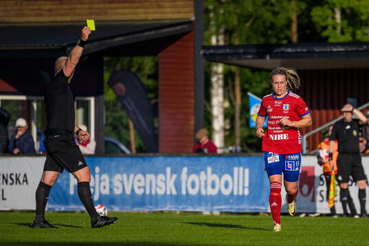 Vittsjös Nellie Persson deppar