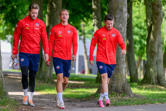 Målvakt Kalle Joelsson, Dennis Olsson och Max Svensson