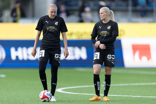 Häckens Elma Junttila Nelhage och Josefine Rybrink
