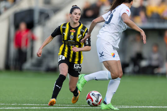 Häckens Clarissa Larisey